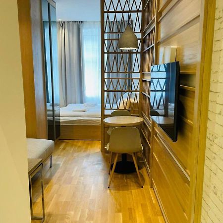 Zeus Design Compact City Aparmtent Вена Экстерьер фото